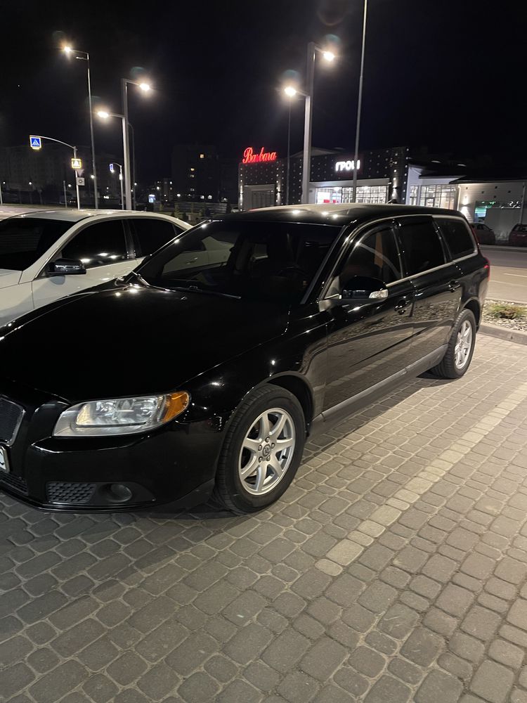 Продам Volvo V70 III 2009р.в. 2.0 дизель, власник