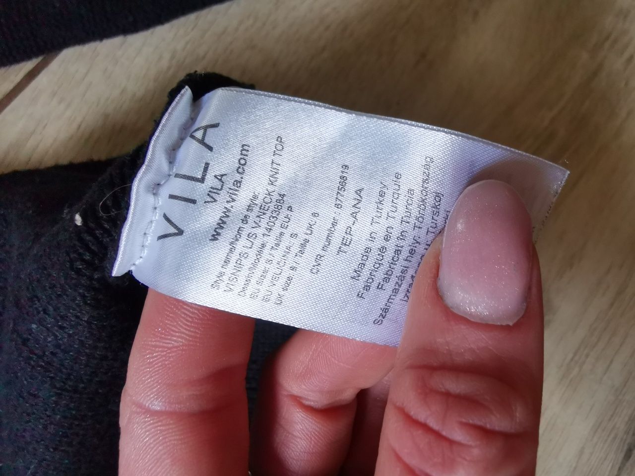 Luźny stylowy sweter Vila rozmiar 36 dekold V oversize