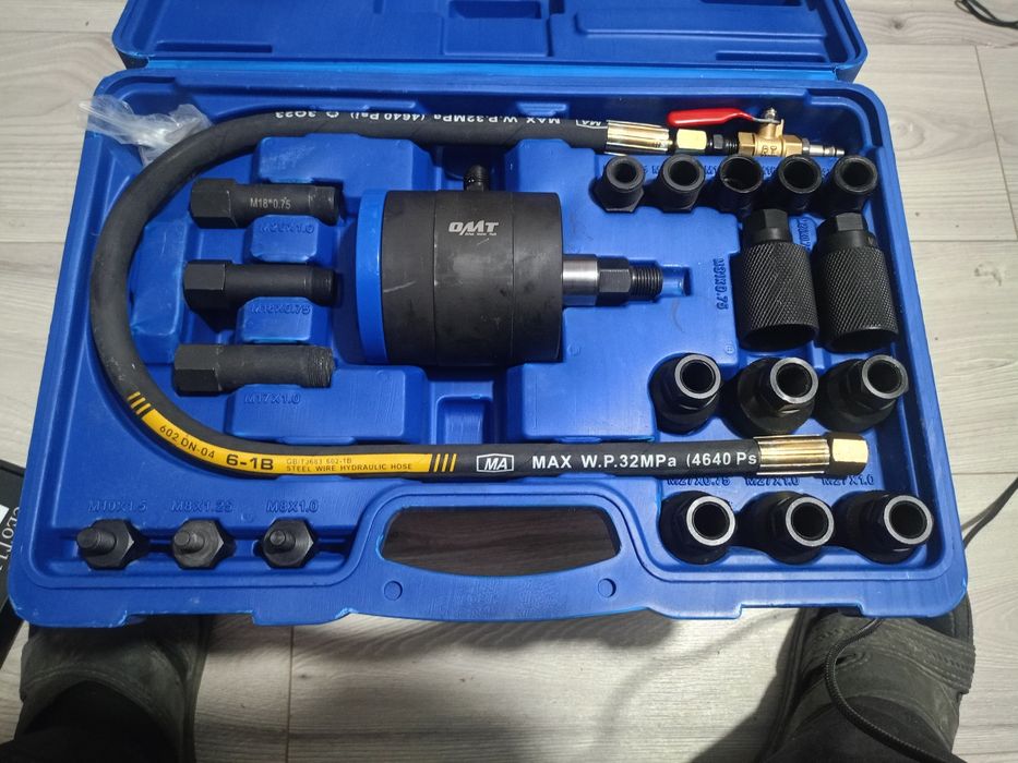 Набір для демонтажу дизельних форсунок OMT (пневматичний/гідравлічний)