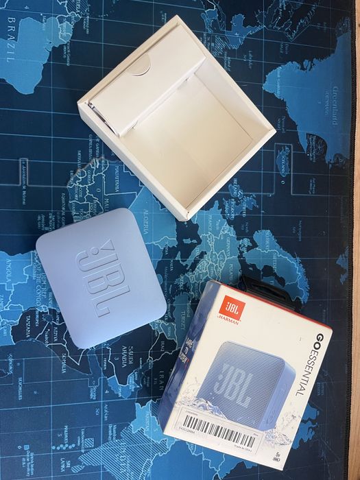 Колонка JBL GO Essential