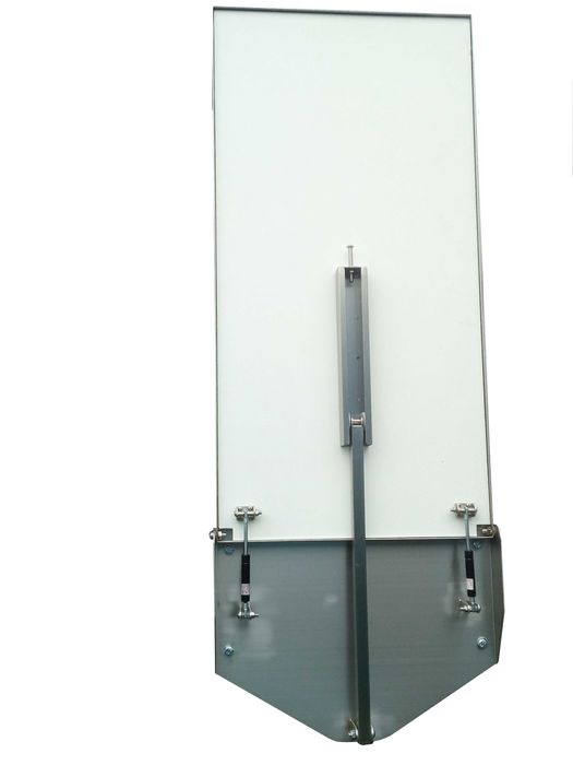 Stół zabiegowy operacyjny weterynaryjny ścienny montowany do ściany