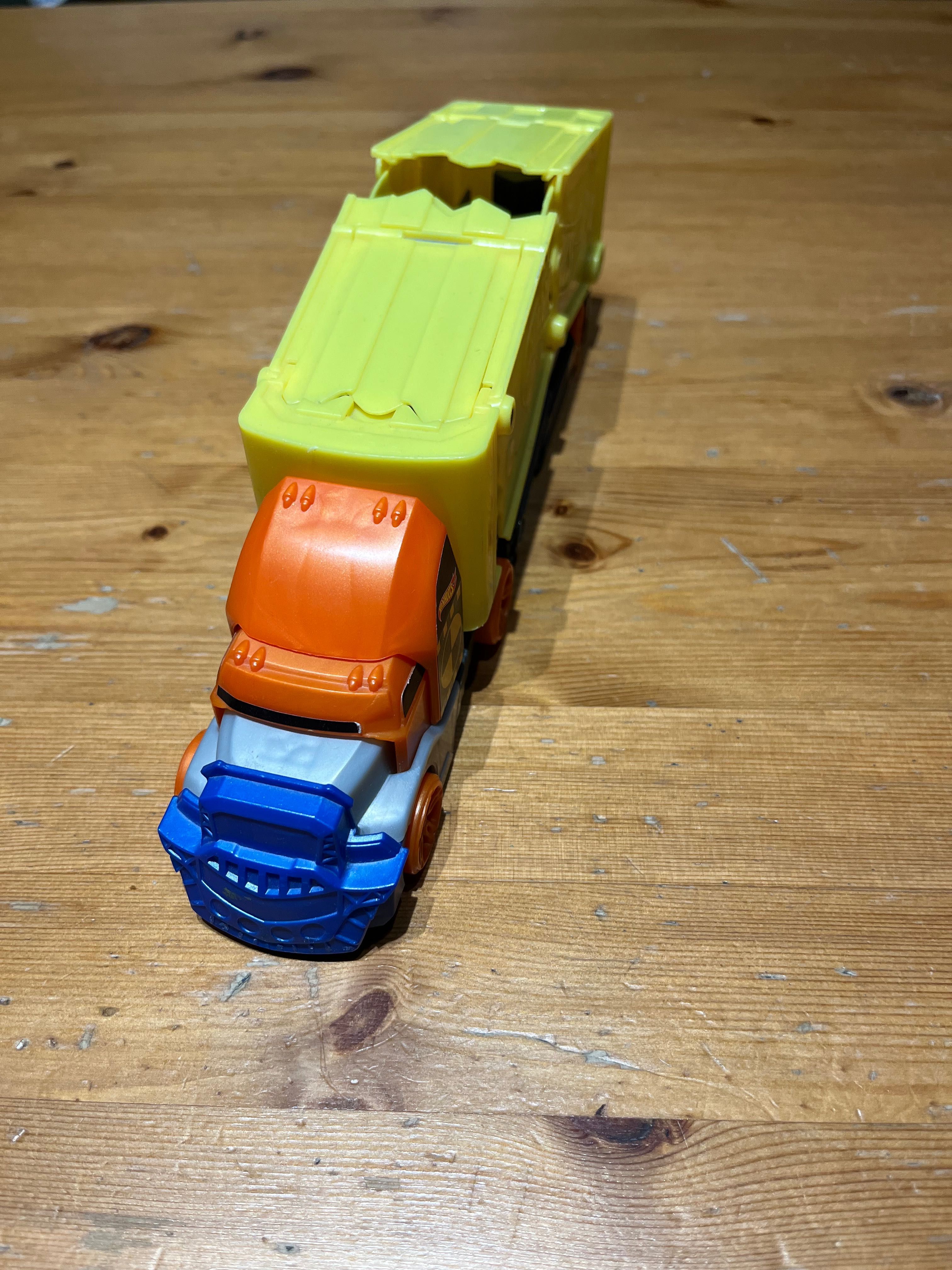 Auto Hot Wheels -