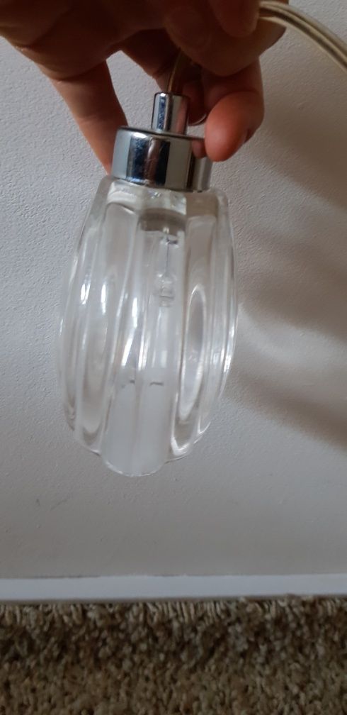 Lampa wisząca nad stół