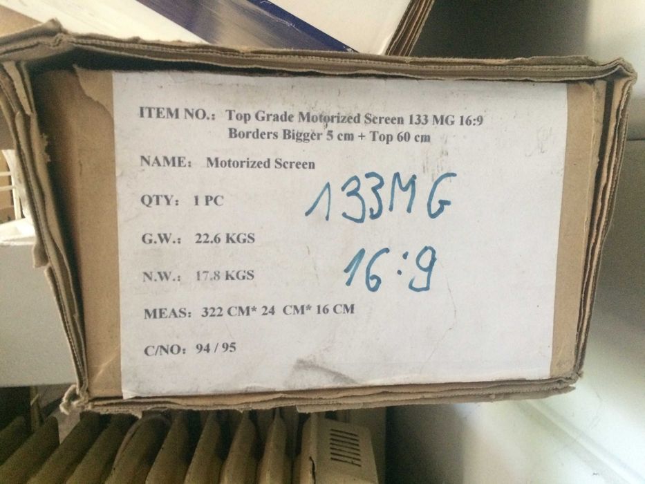 Ekran projekcyjny 133 cale  -  KRAFTMANN