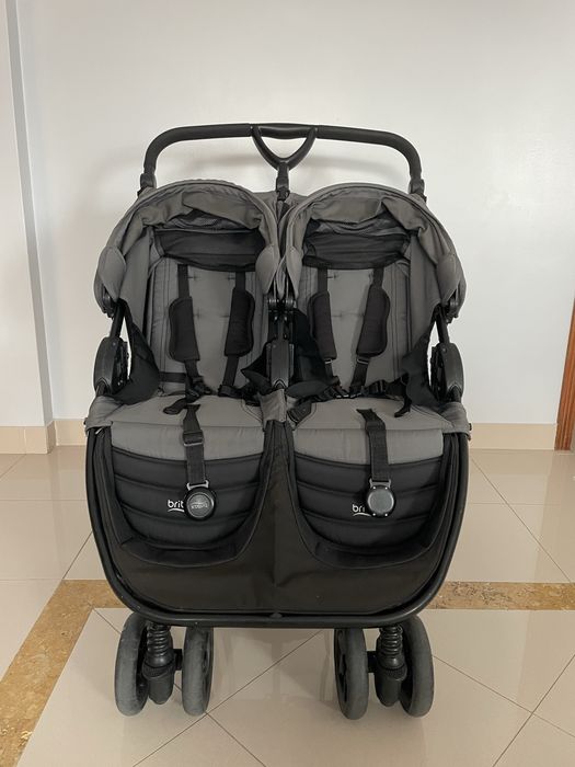Carrinho duplo Britax B-Agile