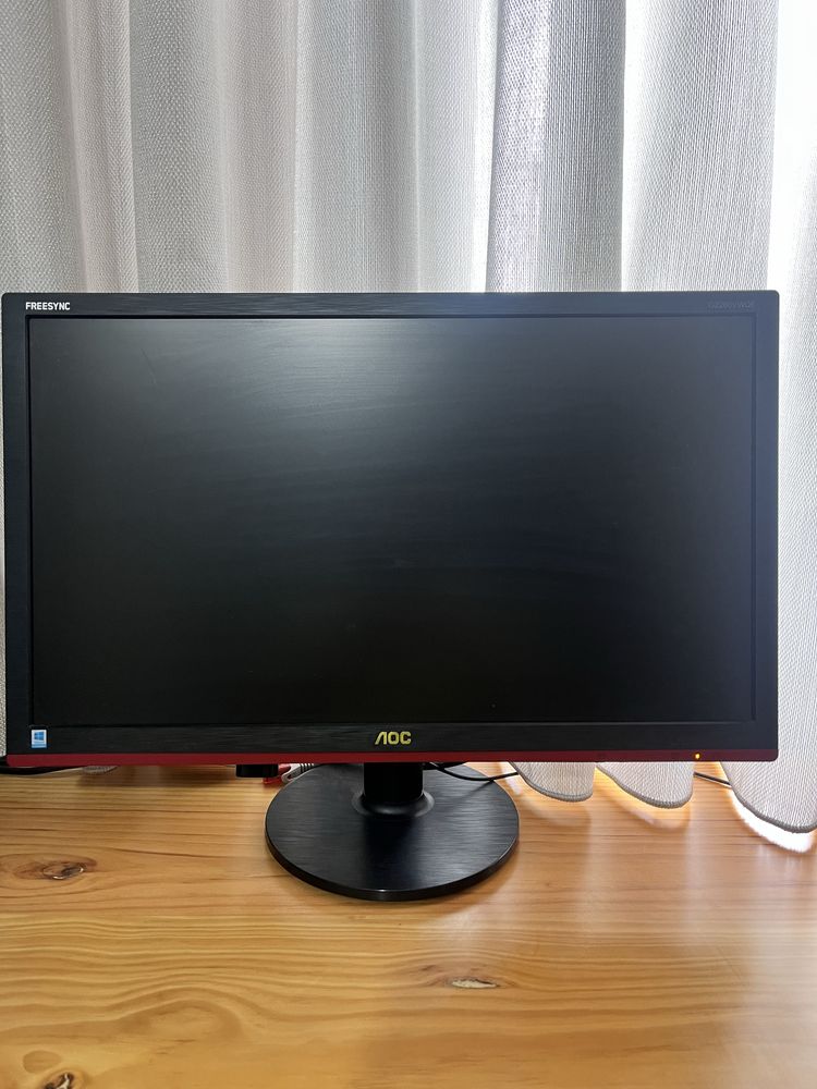 Monitor AOC 21,5 polegadas