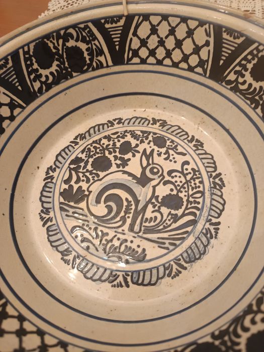 Saladeira antiga anos 50, pintada à mão "Sacavém"