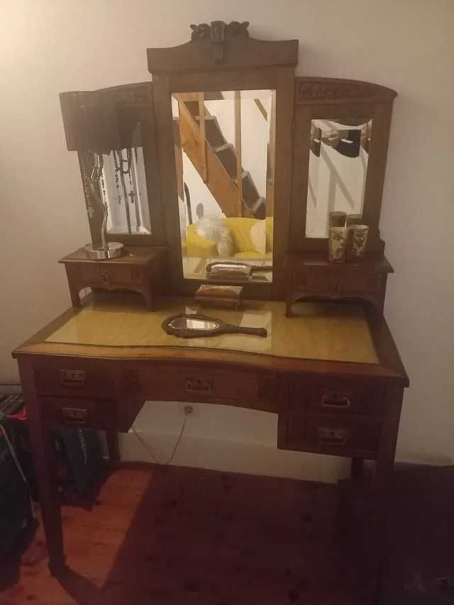 Roupeiro e Toucador