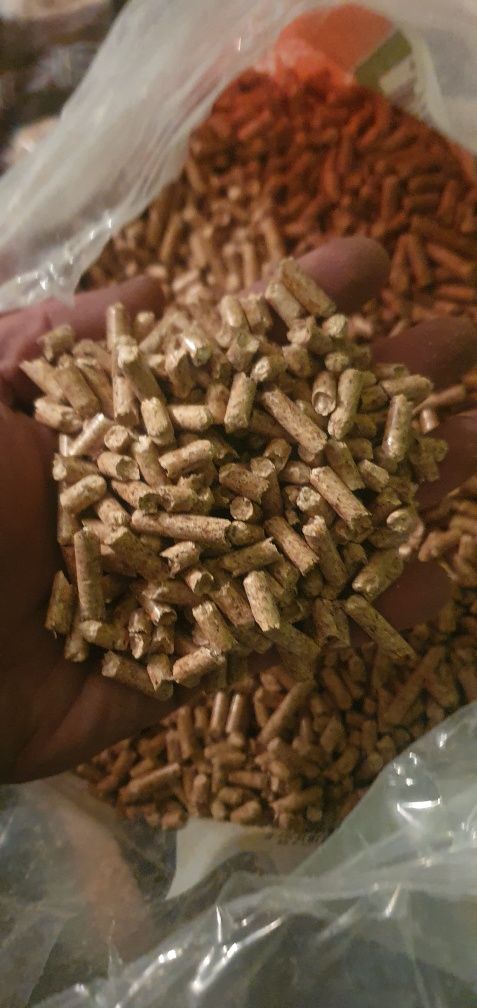 Pellet granulita litewski certyfikowany A1 din enplus cena za 1 tone