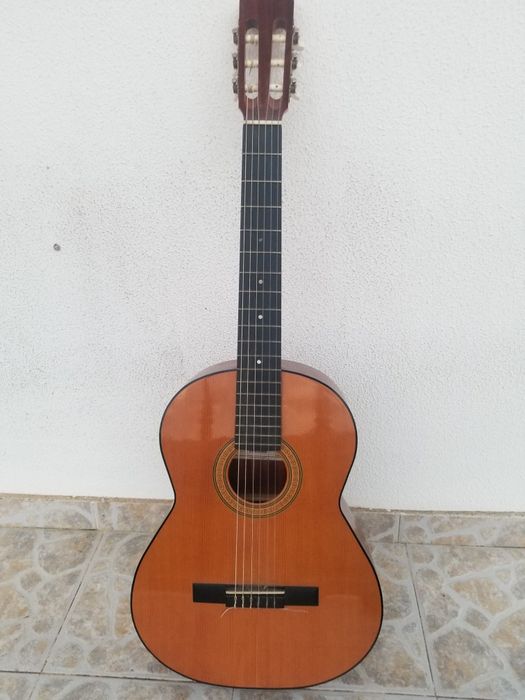 Guitarra clássica Ref. Paloma da Admira (made in Spain)