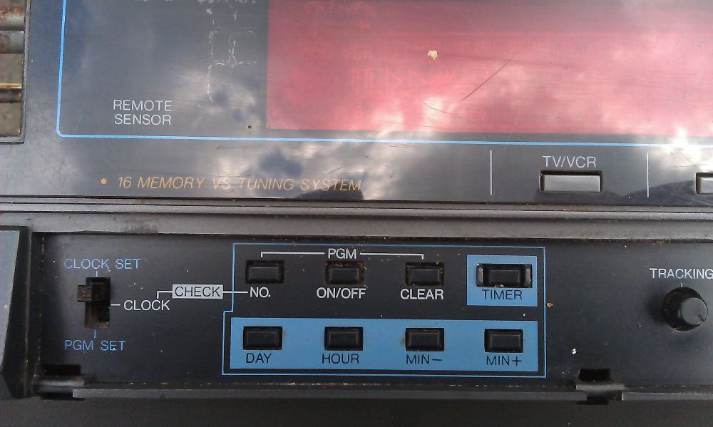 видеомагнитофон DAEWOO VCR-32 DAP