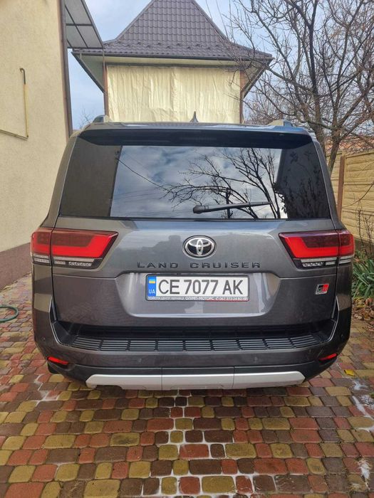 TOYOTA Land Cruiser 300 GR Sport 3.3D