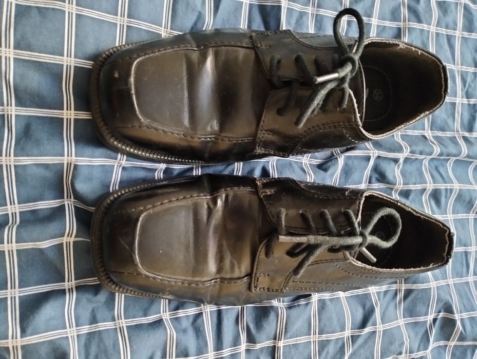 Pantofle dla chłopca roz 34, komunia, wesele, apel