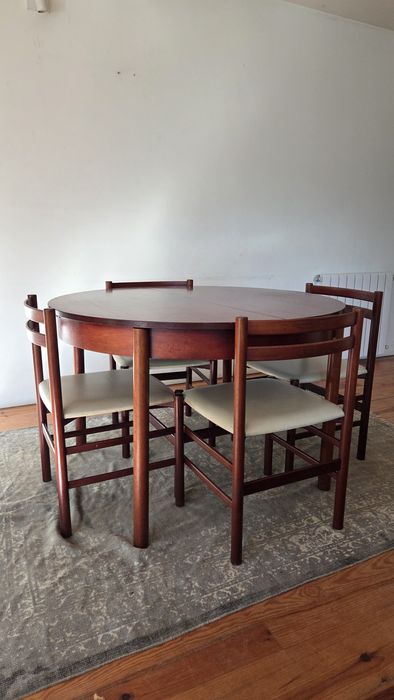 Mesa de Jantar + 6 Cadeiras Arq Cruz de Carvalho