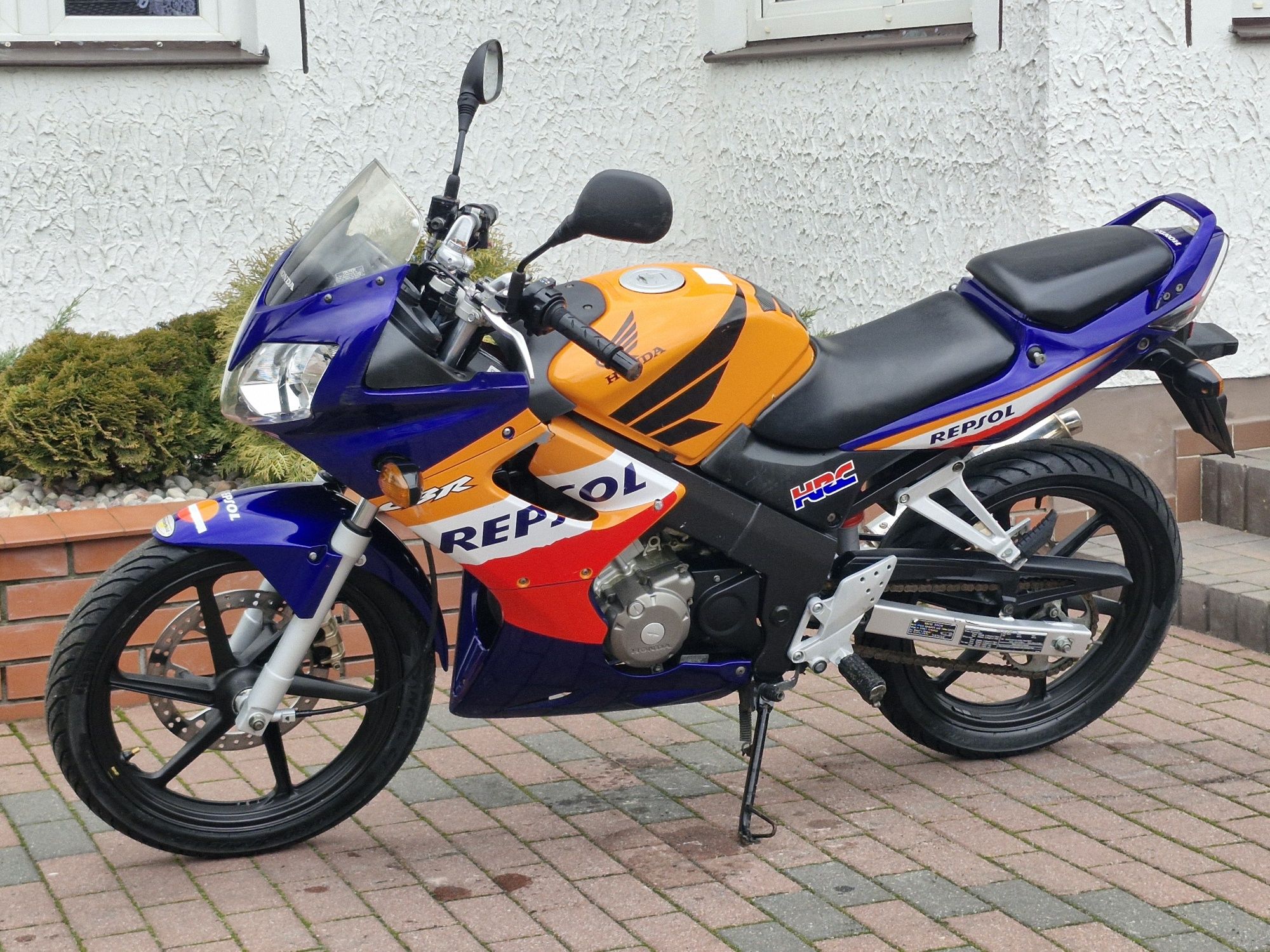 Honda CBR 125 Repsol *Niemcy*NOWE opony * Kat A1 B *