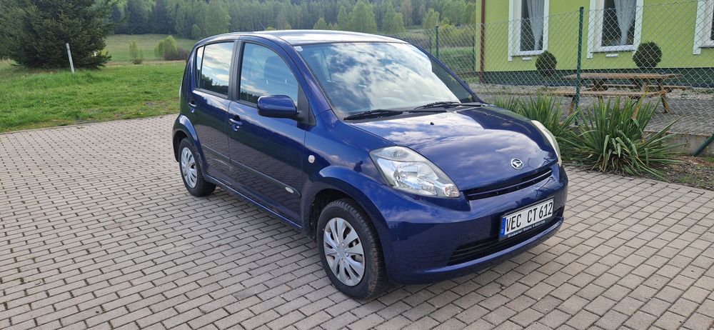 Daihatsu Sirion 1.3! 4x4! AWD! Klima!