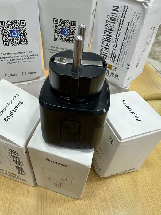 Wifi розетка tuya та ewelink