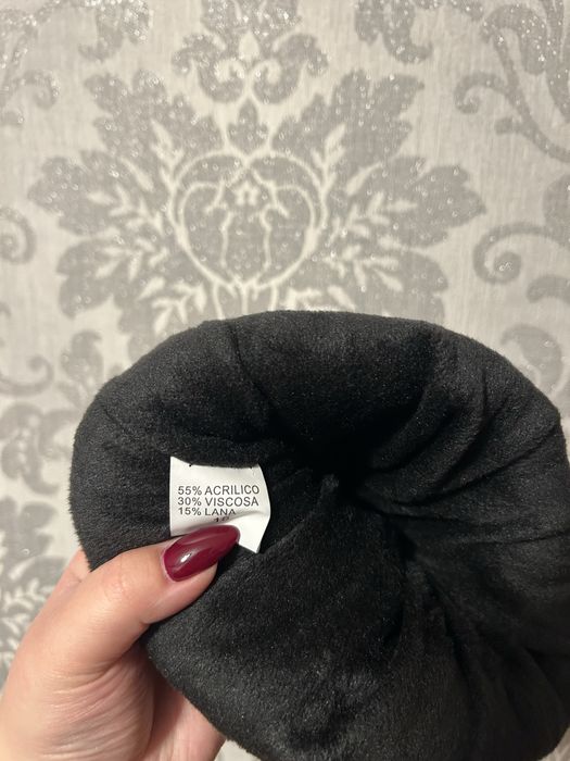 Czarna czapka nowa z metką