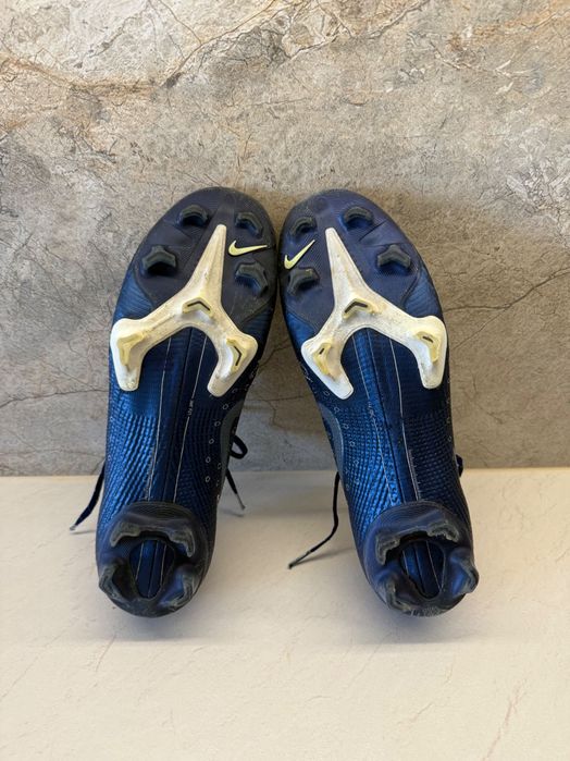 Mercurial VAPOR 13 Elite MDS FG M
CR7