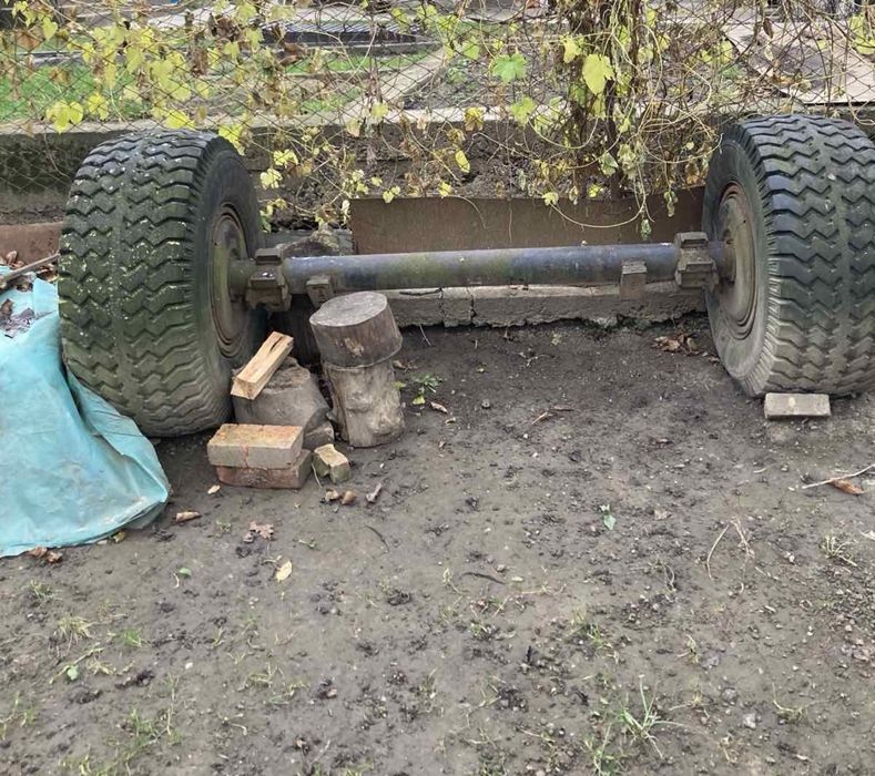 Вісь на прицеп 2птс9