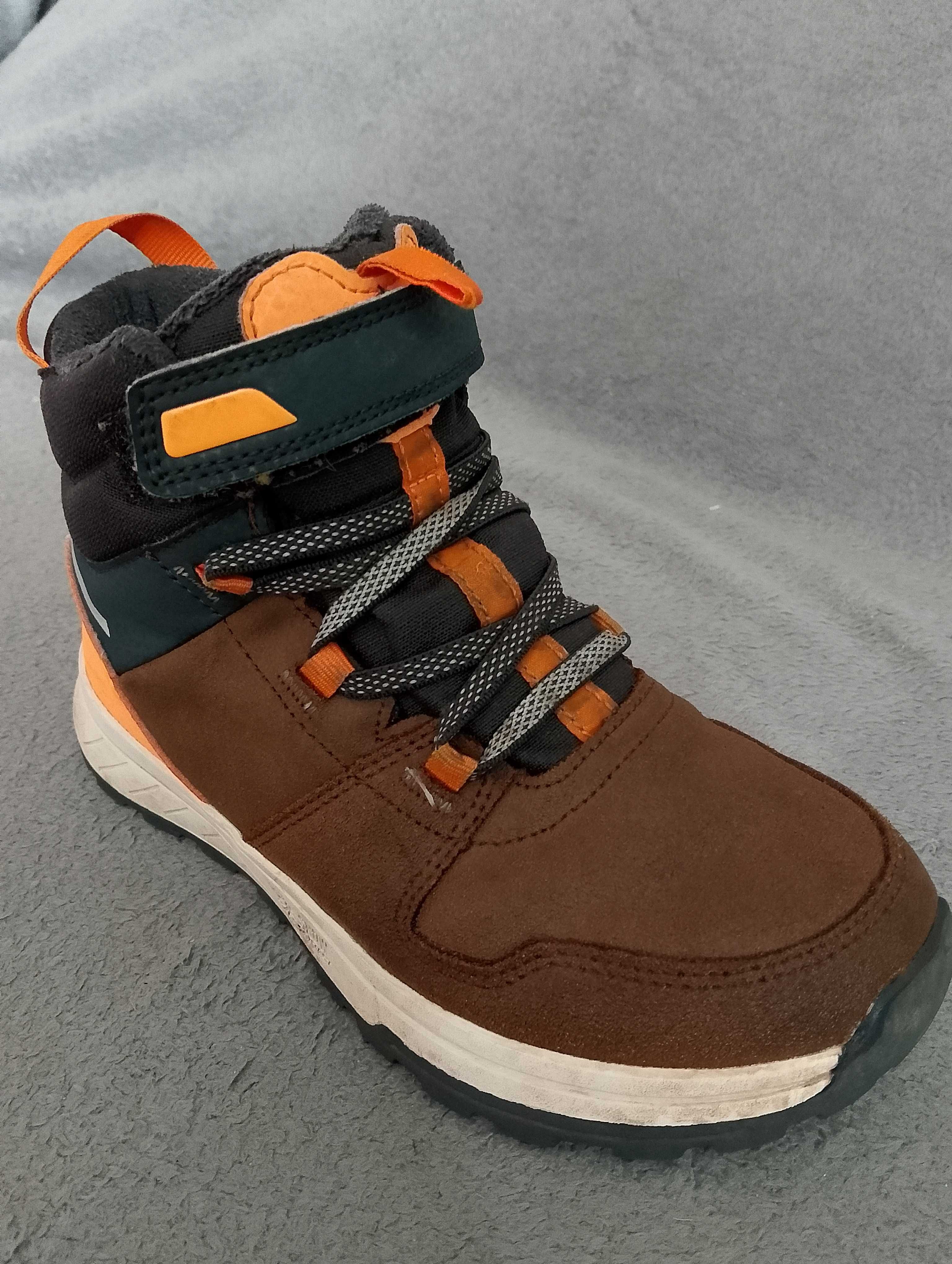 Quechua buty zimowe. 33