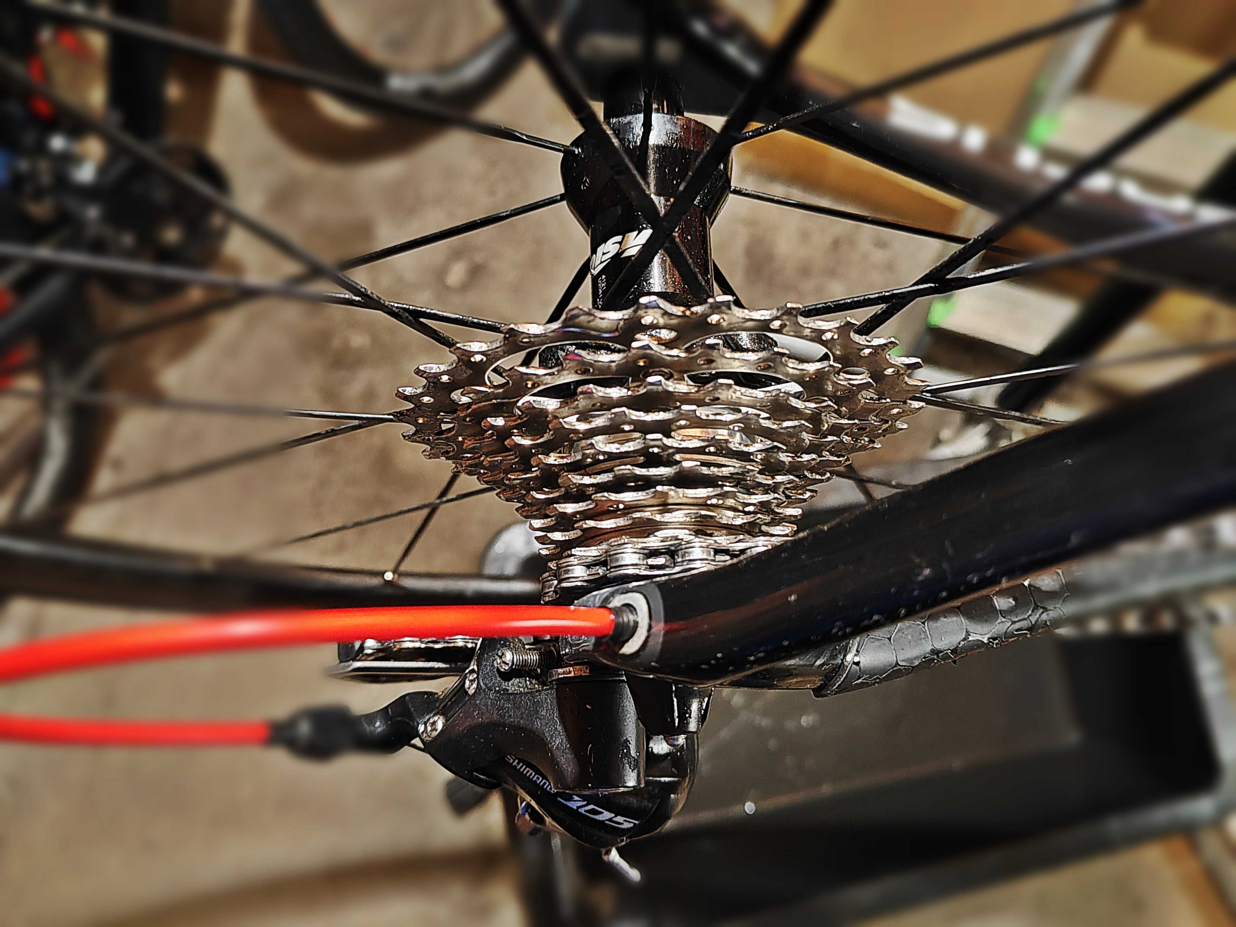 Focus Cayo Xs Shimano 105 2x10