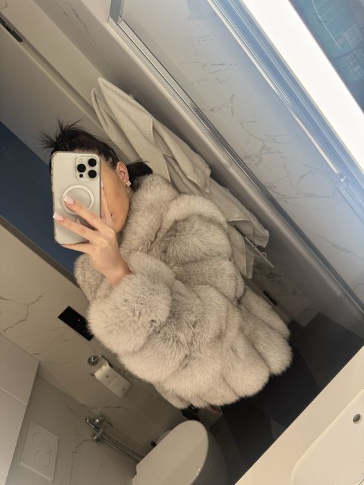 Naturalne futro z Norki Biało/Szare