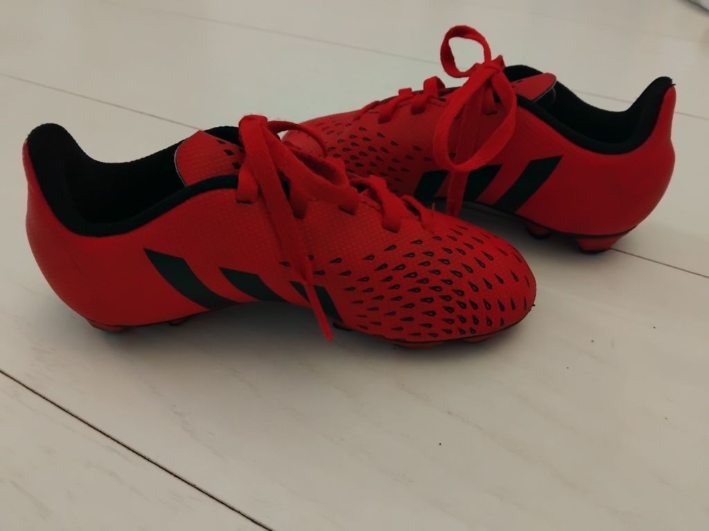 Korki dziecięce r. 27 Adidas Predator czerwone 17,5cm
