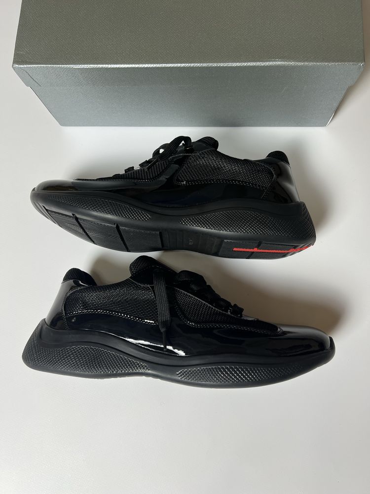 Prada cups black,new,size:42,43