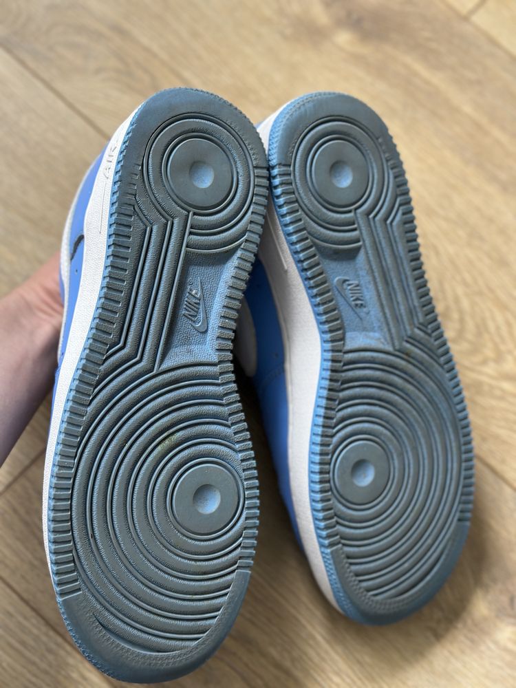 Oryginalne sneakersy buty Nike Air Force 1 Low Retro Blue 42,5
