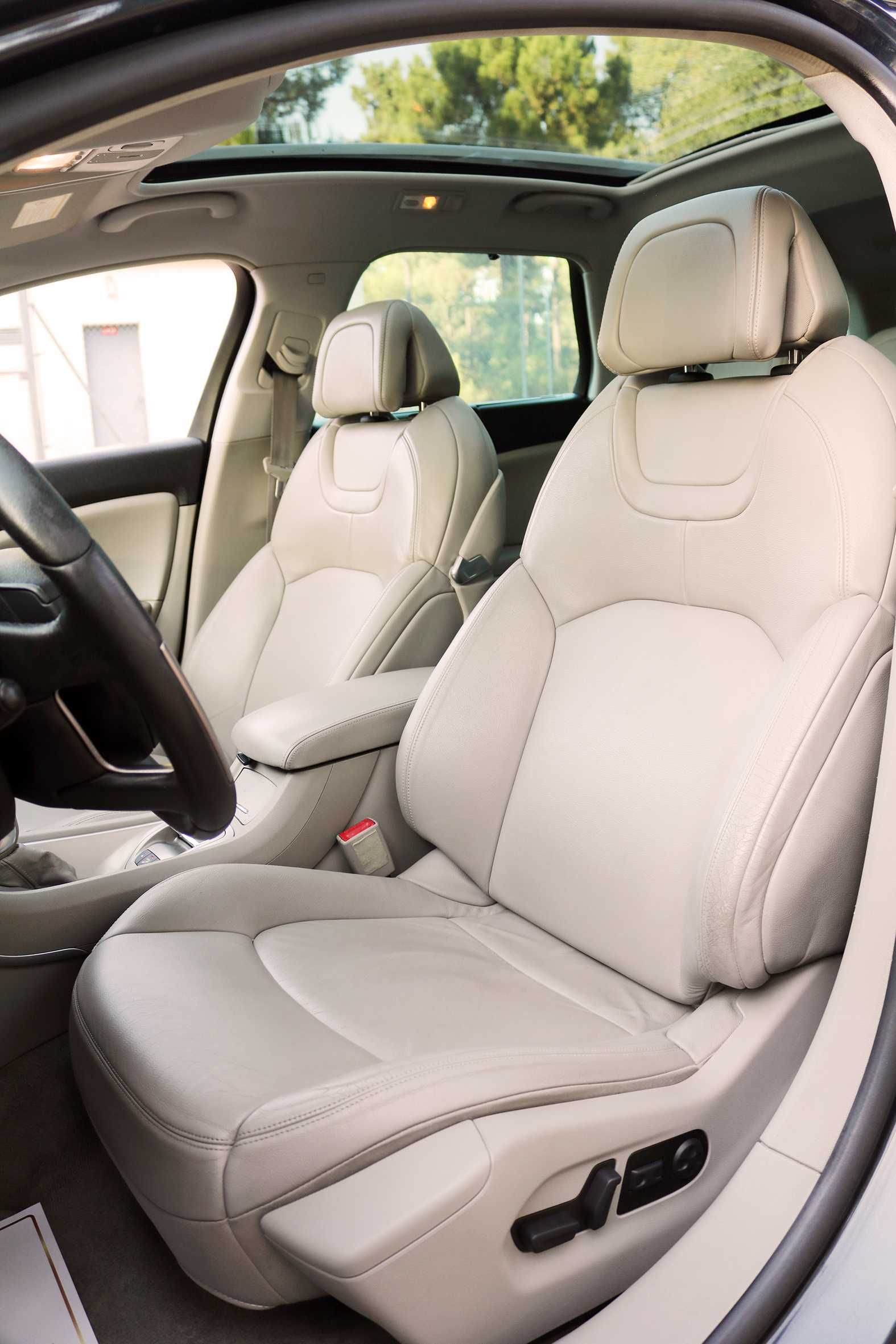 Citroën C5 Tourer 3.0 Hdi v6 Exclusive **Irrepreensível**