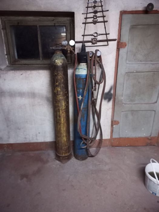 Palnik acetylenowo-tlenowy dwa zestawy z butlami