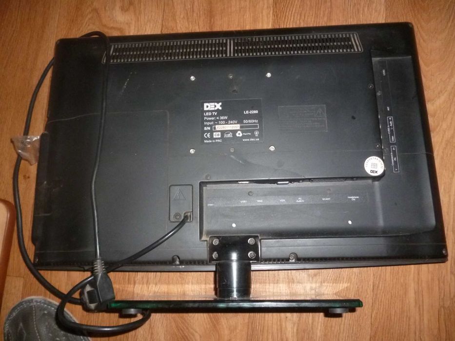 Телевизор DEX LE 2280 неисправен на запчасти