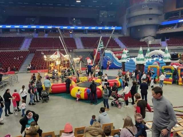 dmuchańce, karuzela, kolejka, atrakcje  , eventy, mikołajki, jarmarki