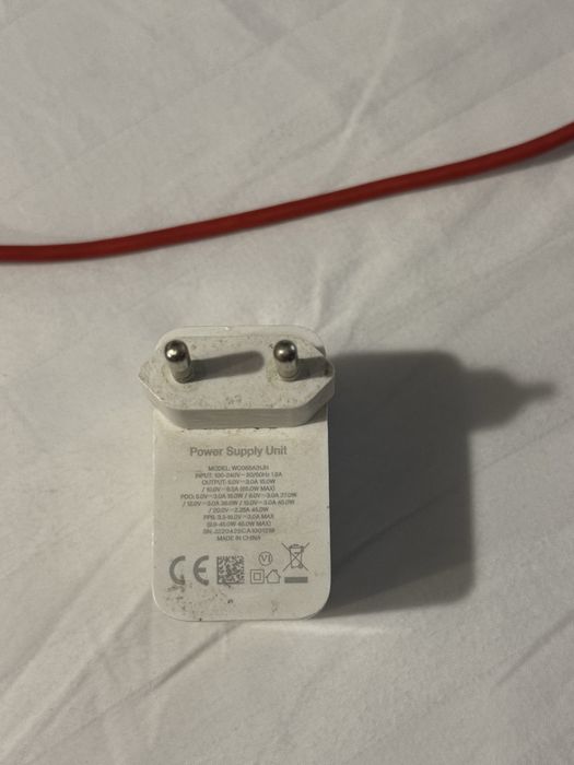 Зарядка Warp charge 65w OnePlus 8T