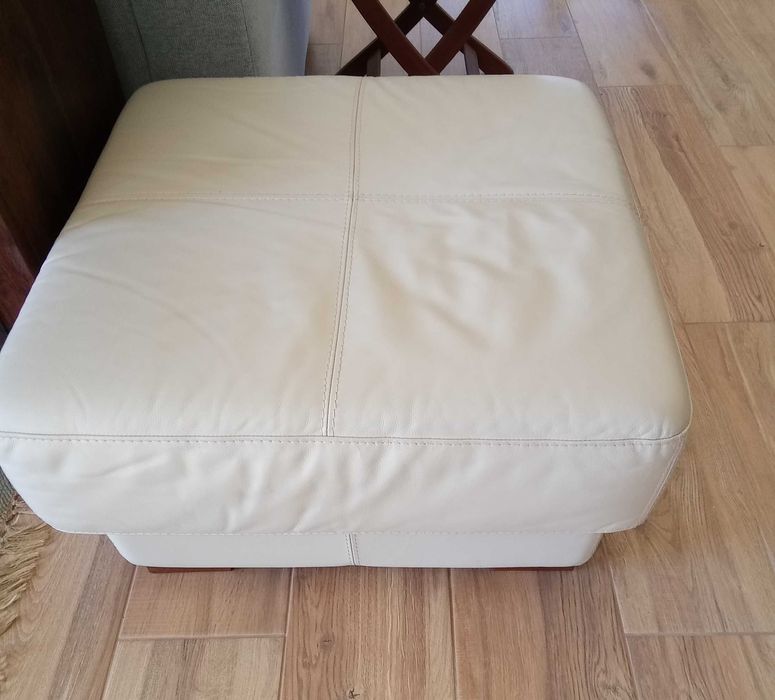 Conj. PUFFs/Mesa Centro/Apoio Pés