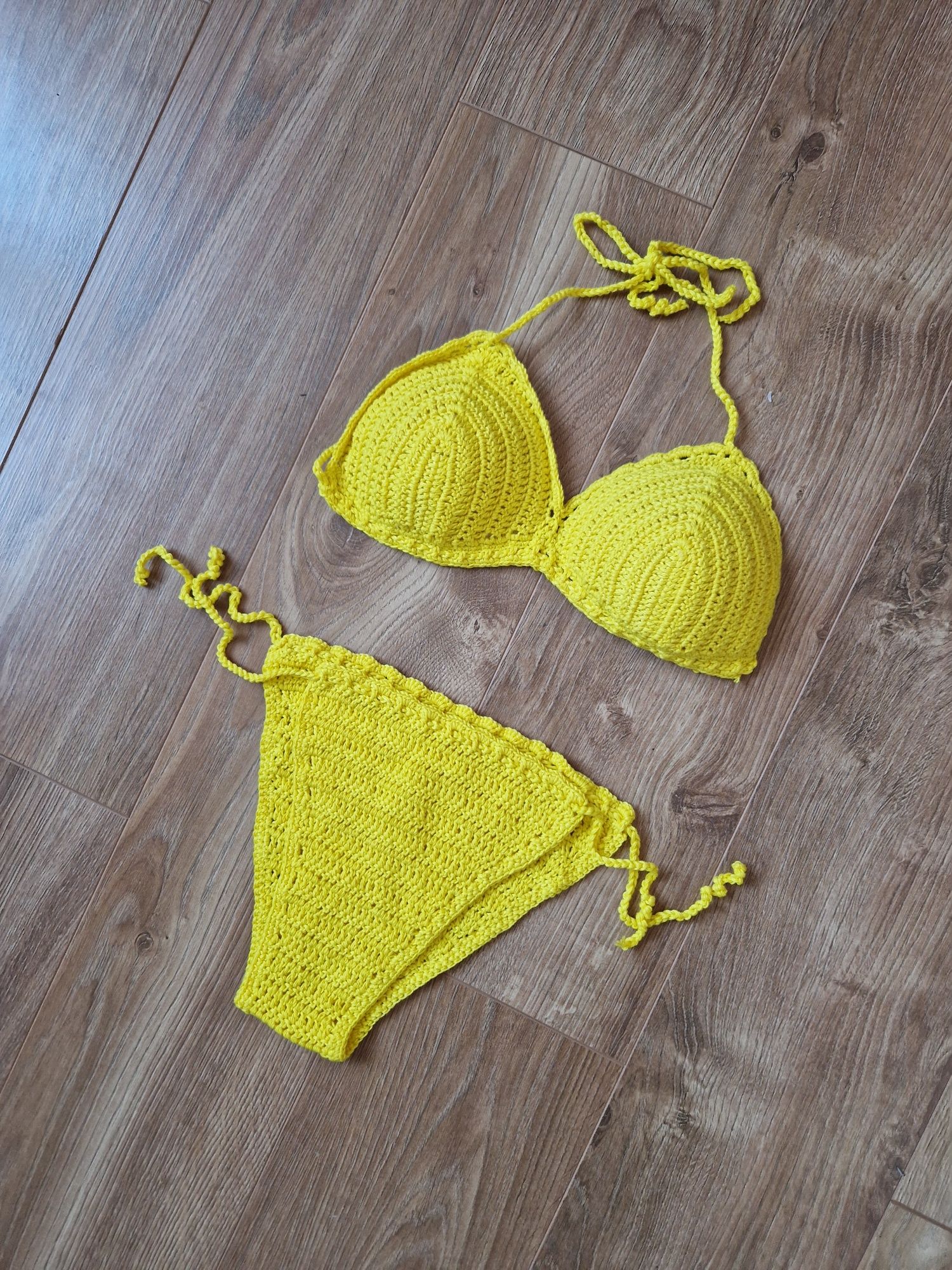 Bikini ręcznie wykonane