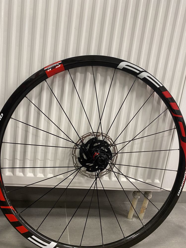 Ffwd carbon koła szosowe grave cx opona dt swiss 240