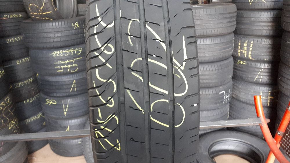 Opona 215/65/16 c Continental Conti Van Contact 200