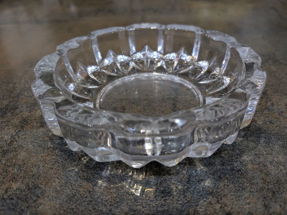 Popielniczka, miseczka,stara PRL, grube szkło raczej nie kryształ