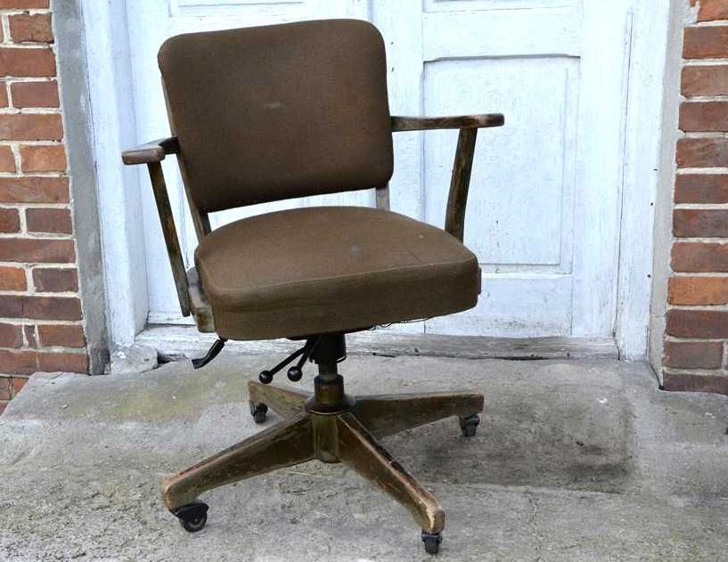 Krzesło gabinetowe obrotowe SEDUS design retro kapitański