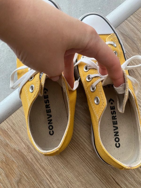 Converse na platformie rozmiar 38 musztardowe