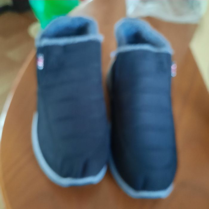 Теплі дуже зручні дутики розмір 39.40.41.43.43р.