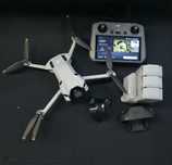 DJI Mini 4 Pro Fly More Combo z aparaturą RC2 Stan Idealny!