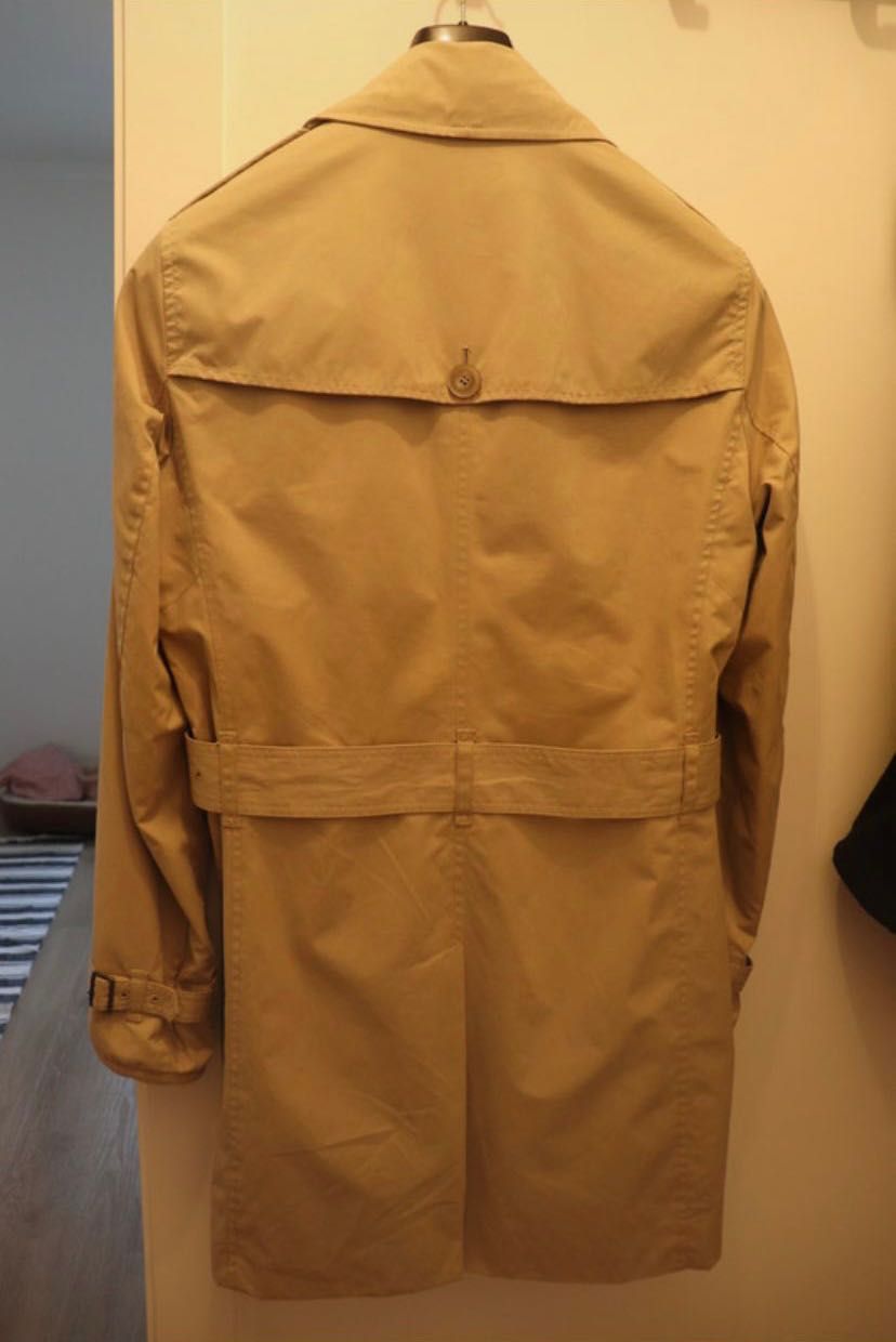 Gabardina Mango Man