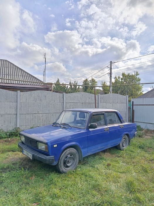 Продам ваз-2105 в нормальном состоянии