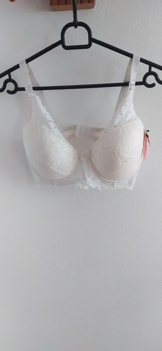 Biustonosz/stanik 75D