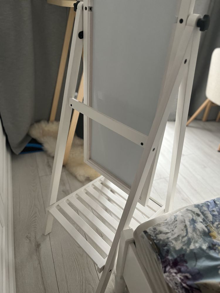 Lustro Ikea Isfjorden stojace