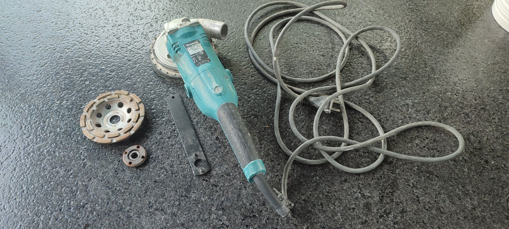 Makita szlifierka do betonu NPC 5000C, 125mm.