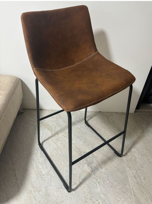 Nowy Hoker Franks krzesło barowe nowa cena